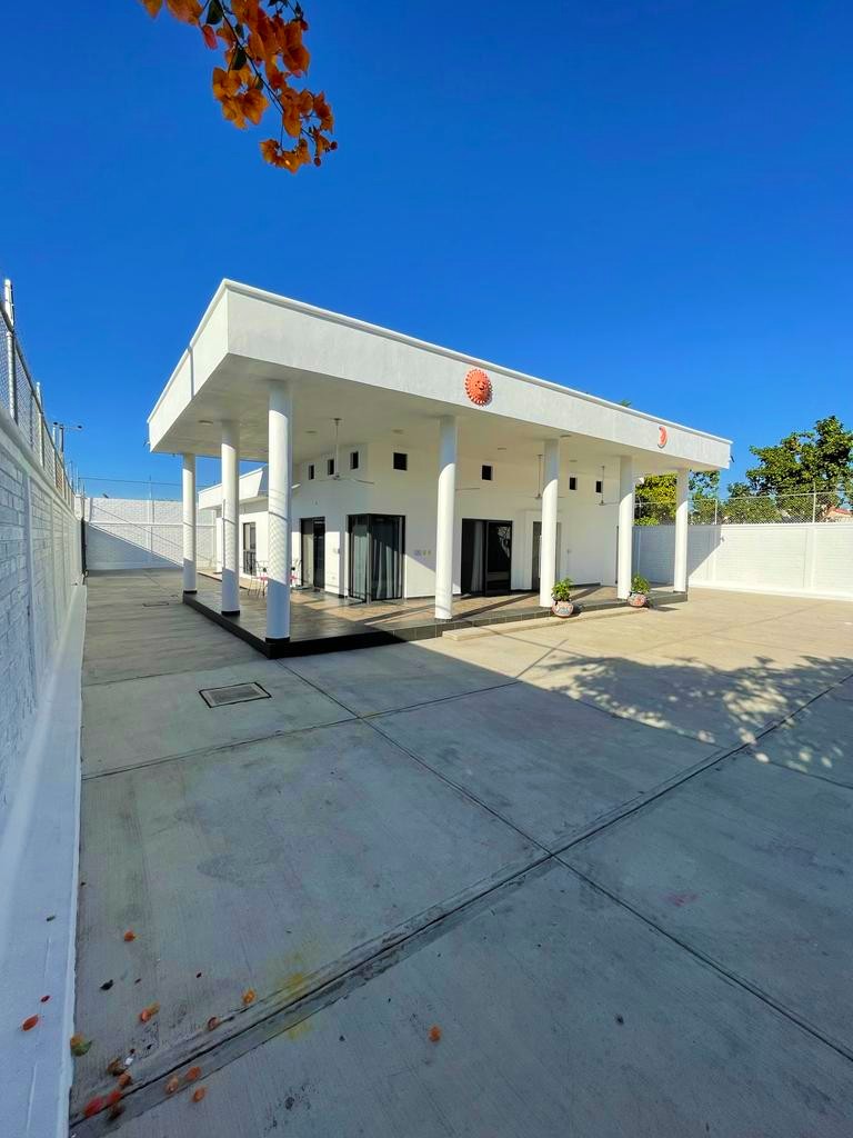 Fotografía de la fachada de la casa